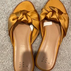 Golden yellow a new day flats